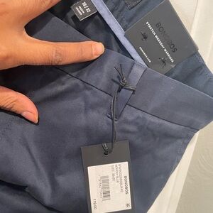 ✨🔥Men’s BONOBOS 38X 32 Work Slacks 
Perfect for a day at the Office✨🔥👟